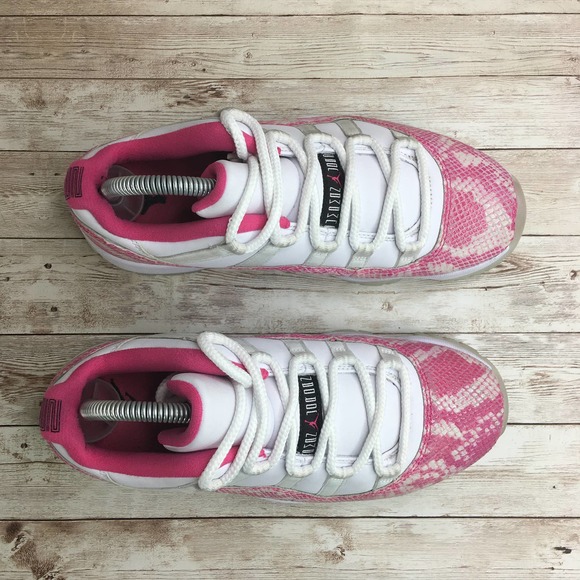Nike Air Jordan XI 11 Retro Low Pink Snakeskin 9 - Picture 2 of 8